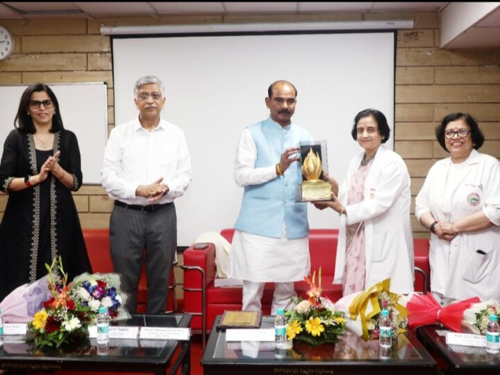 एम्स ऋषिकेश में वृहद कार्यशाला आयोजित।