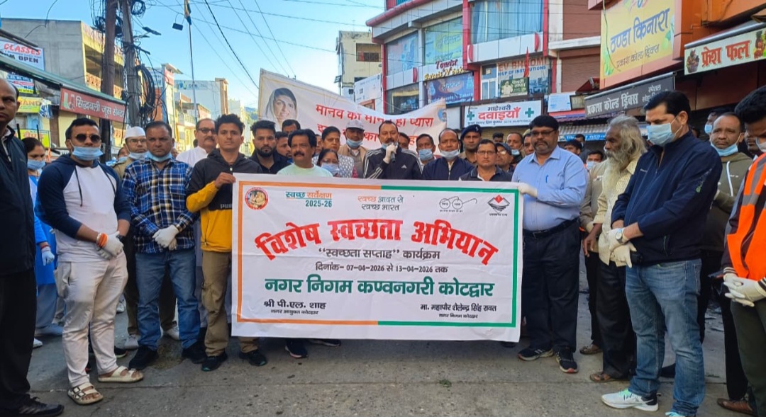 स्वच्छता अभियान तेज, अतिक्रमण पर मेयर सख्त।