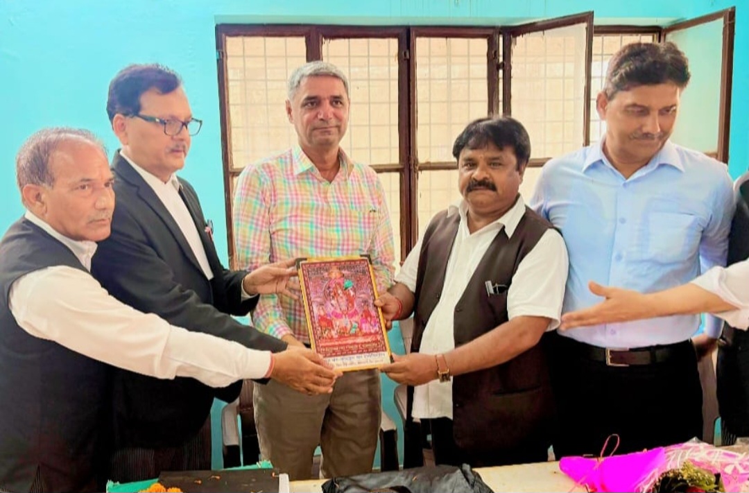 उत्तराखंड बार काउंसलिंग के सदस्य का अधिवक्ताओं ने किया स्वागत।